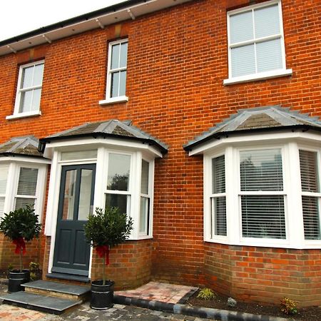 No 10 @Short Stays Basingstoke Kültér fotó